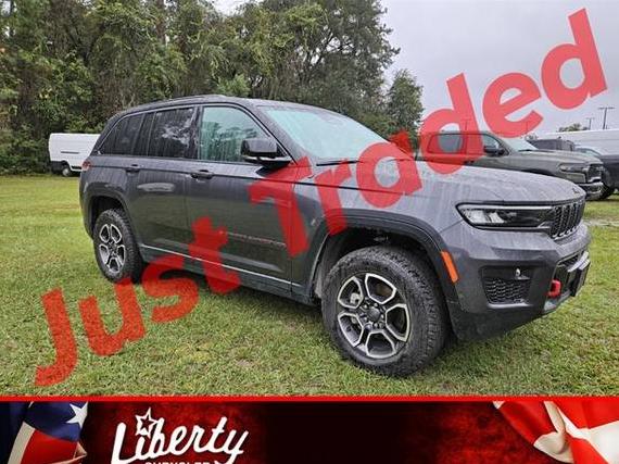 JEEP GRAND CHEROKEE 2022 1C4RJHCG2N8572479 image